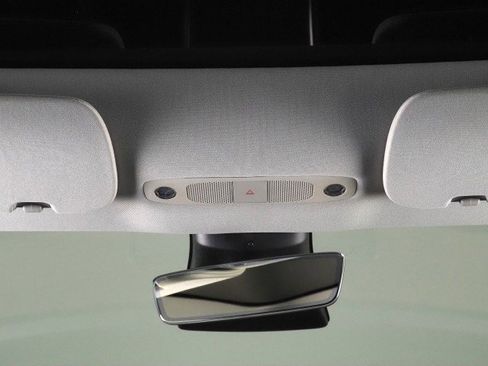 Used 2018 Tesla Model 3 Mid Range image 55