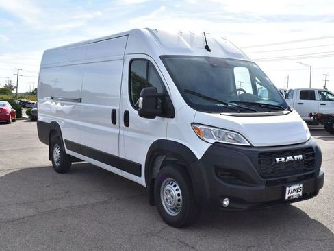 New 2026 RAM ProMaster 3500 w/ Convenience Group FWD image 6
