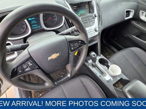 Used 2017 Chevrolet Equinox LS image 12