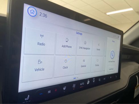 New 2026 Ford Maverick Lariat w/ Black Appearance Package image 28