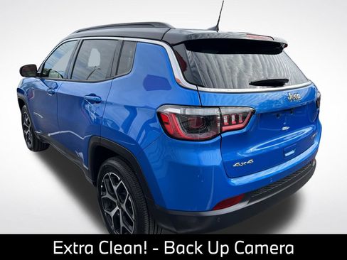 Used 2025 Jeep Compass Limited AWD/4WD image 8