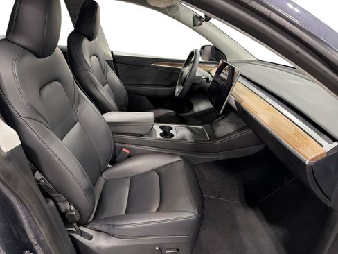Certified 2023 Tesla Model Y Performance AWD/4WD image 13