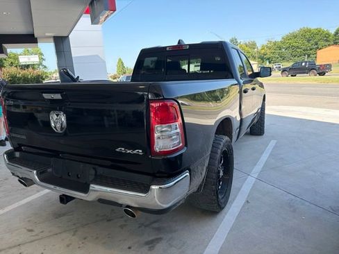 Used 2020 RAM 1500 Big Horn AWD/4WD image 4