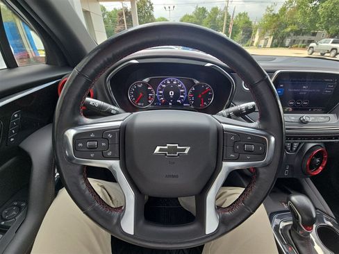 Used 2019 Chevrolet Blazer RS AWD/4WD image 11