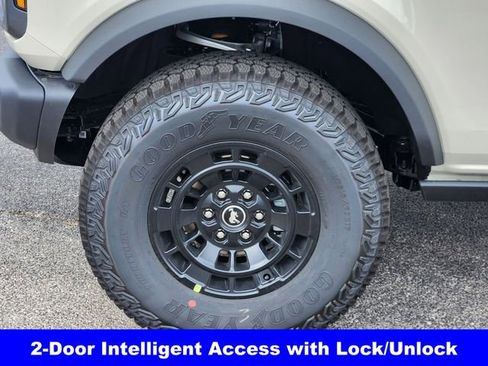 New 2026 Ford Bronco Badlands AWD/4WD image 10