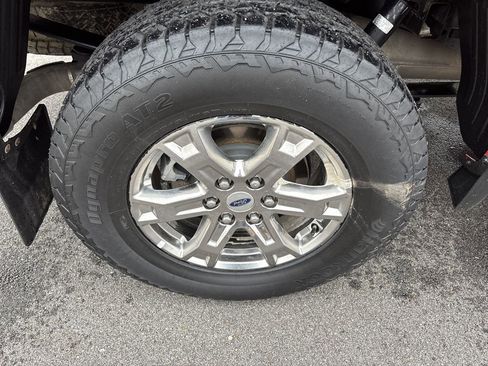 Used 2022 Ford F150 Lariat image 16