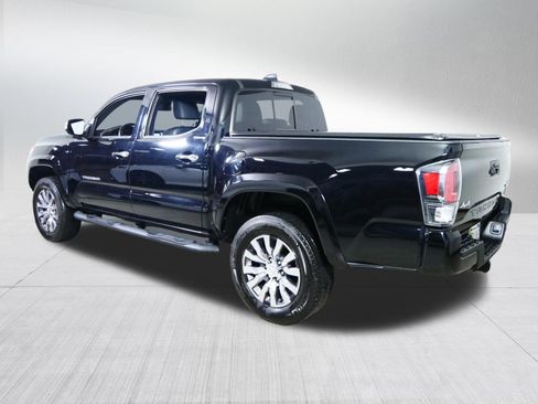 Used 2023 Toyota Tacoma Limited AWD/4WD image 5