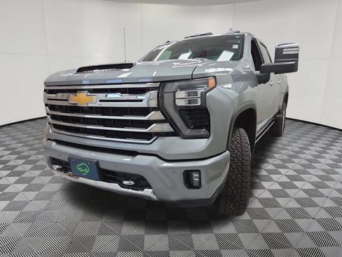 Certified 2024 Chevrolet Silverado 2500 High Country w/ Technology Package AWD/4WD image 7