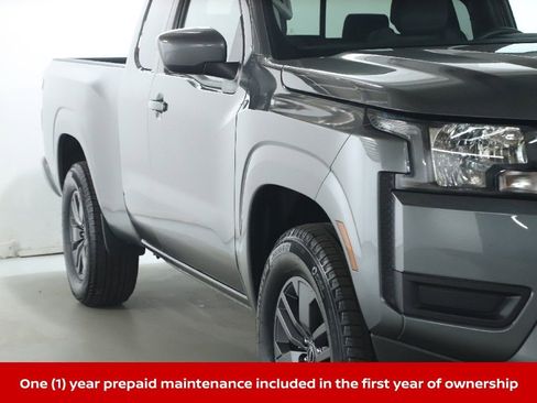 Certified 2025 Nissan Frontier SV image 11