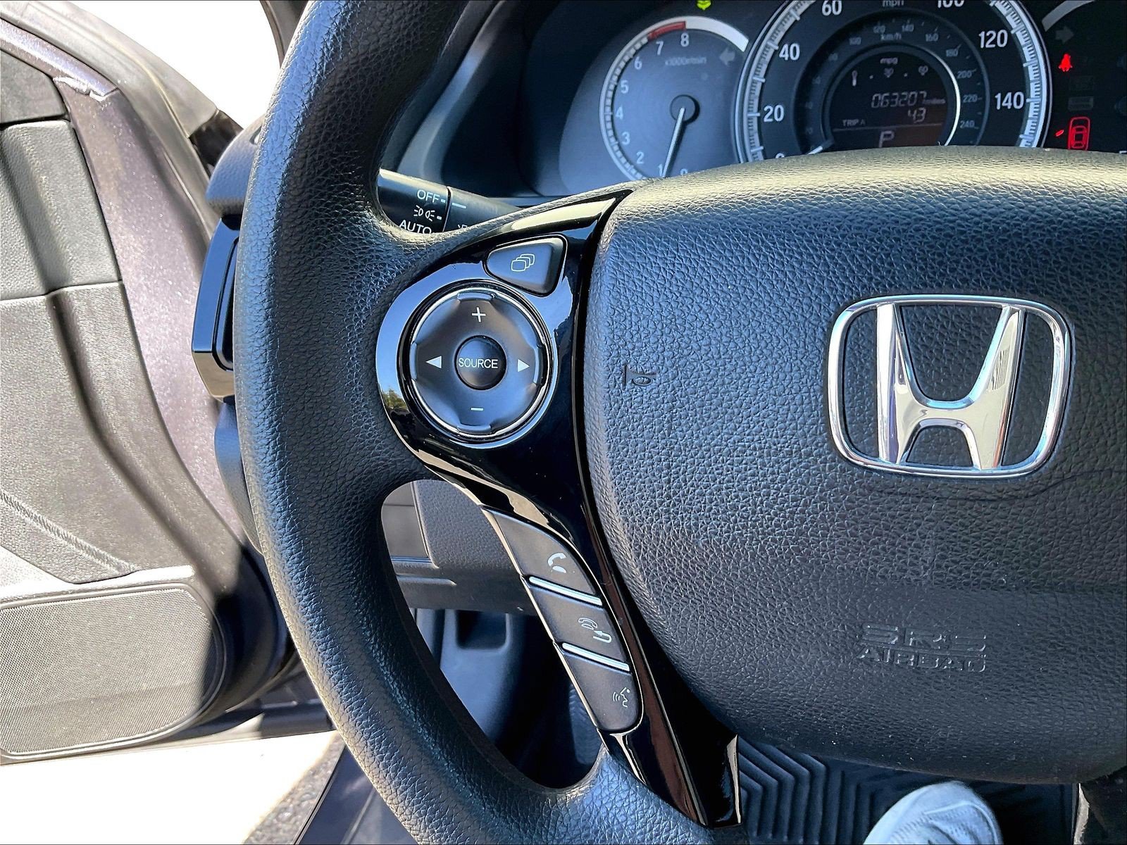 Used 2016 Honda Accord LX image 18