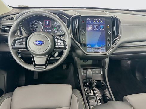 Used 2025 Subaru Ascent Onyx Edition w/ Onyx Package image 22
