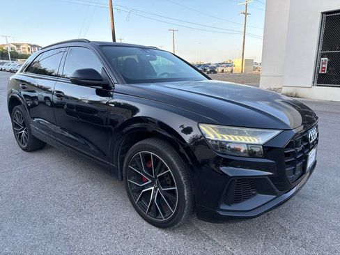 Used 2021 Audi Q8 Premium Plus w/ Premium Plus Package AWD/4WD image 4