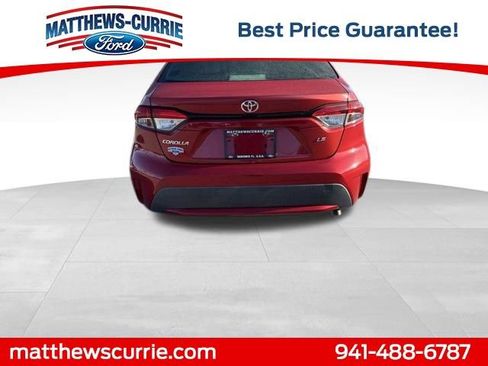 Used 2020 Toyota Corolla LE FWD image 5