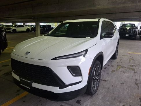 Used 2026 Buick Enclave Sport Touring w/ Power Package image 1