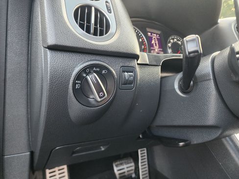 Used 2016 Volkswagen Tiguan R-Line FWD image 40