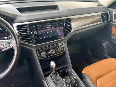Used 2018 Volkswagen Atlas SEL Premium AWD/4WD image 29