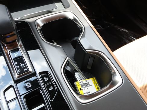 Certified 2025 Lexus NX 350 AWD w/ Accessory Package (K3) image 29