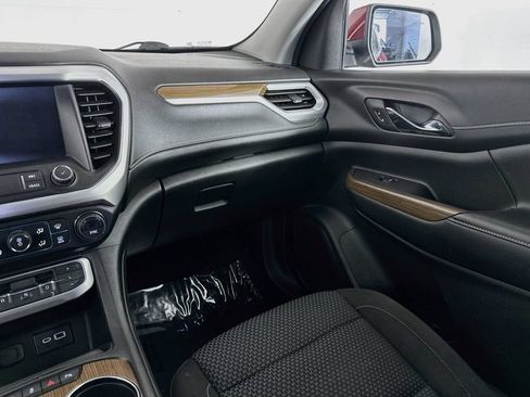 Used 2020 GMC Acadia SLE FWD image 31