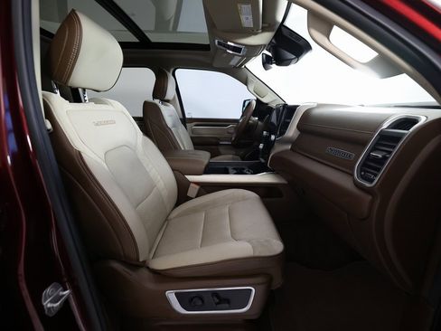 Used 2021 RAM 1500 Laramie w/ Laramie Southwest Edition image 11