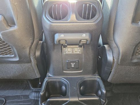 Used 2020 Jeep Wrangler Unlimited Rubicon image 8