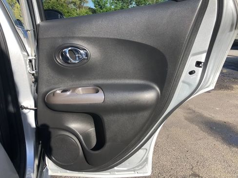 Used 2011 Nissan Juke SL image 21