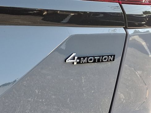 New 2026 Volkswagen Atlas Peak Edition AWD/4WD image 20