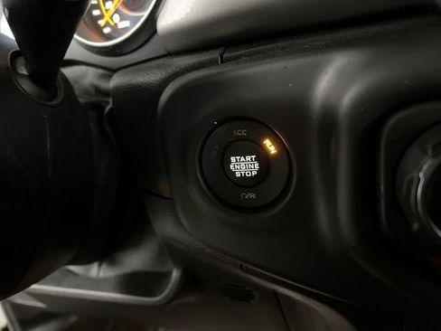 Used 2021 Jeep Wrangler Sport image 16