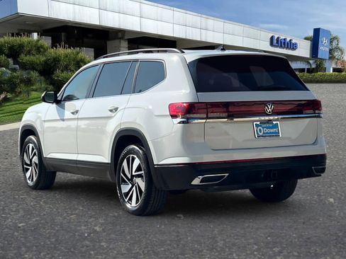 Used 2025 Volkswagen Atlas SE image 7