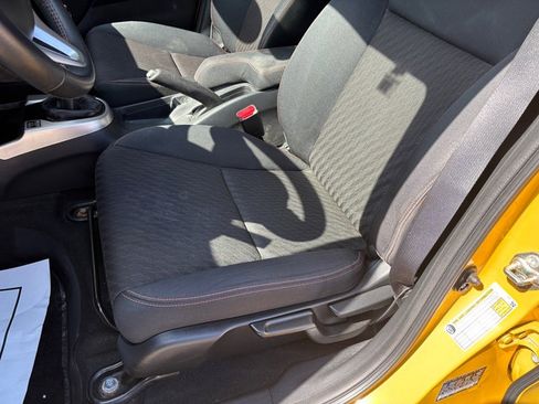 Used 2018 Honda Fit Sport image 11