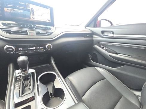 Used 2023 Nissan Altima 2.5 SL image 17