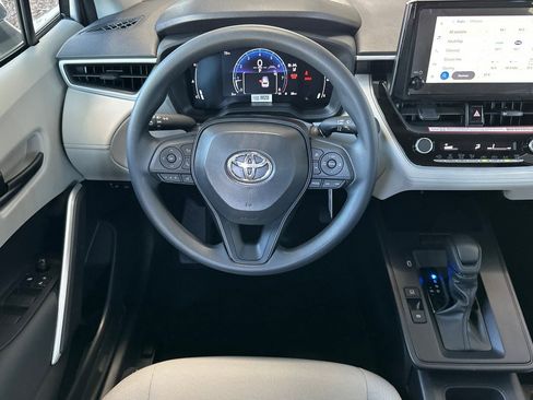 New 2026 Toyota Corolla Cross L FWD image 16