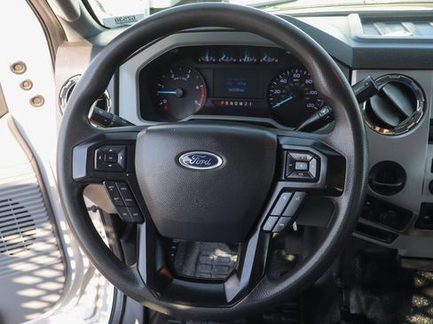 Used 2023 Ford F650 2WD Regular Cab Super Duty image 21