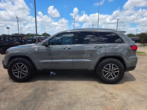Used 2020 Jeep Grand Cherokee Trailhawk w/ Trailhawk Luxury Group AWD/4WD image 8