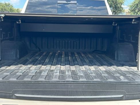 Used 2020 GMC Sierra 1500 AT4 w/ AT4 Premium Package AWD/4WD image 14