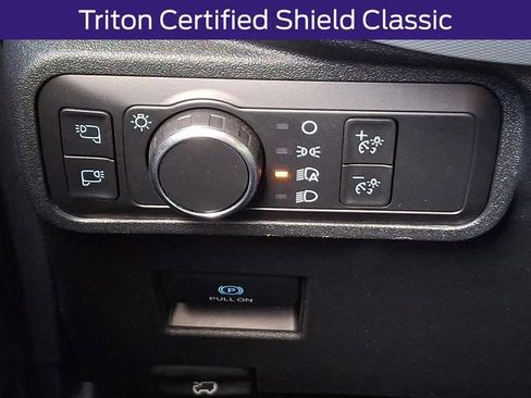 Used 2021 Ford Bronco Badlands image 26