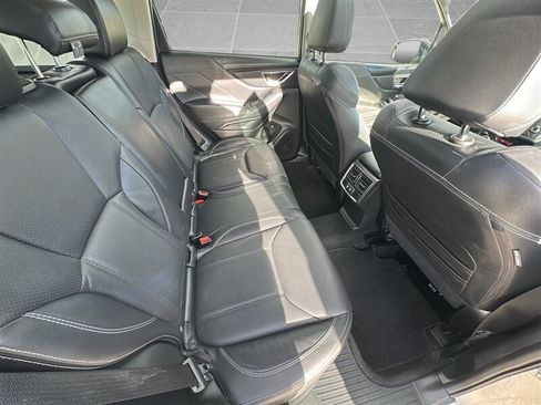 Used 2020 Subaru Forester Limited w/ Popular Package #3 AWD/4WD image 17