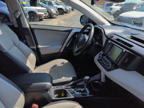 Used 2016 Toyota RAV4 Limited w/ Protection Package AWD/4WD image 7