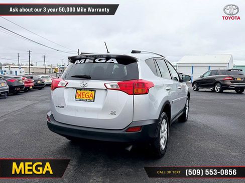 Used 2014 Toyota RAV4 LE image 11