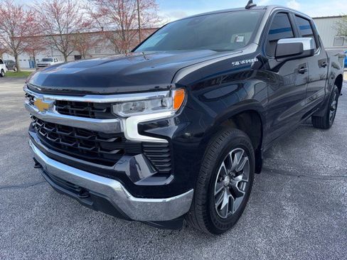 Used 2023 Chevrolet Silverado 1500 LT image 7