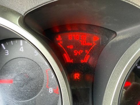 Used 2014 Nissan Juke SV w/ Navigation Package image 15