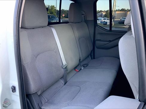 Used 2018 Nissan Frontier SV w/ Value Truck Package image 19