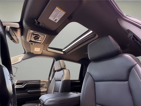 Used 2025 Chevrolet Silverado 2500 LTZ w/ LTZ Plus Package image 22