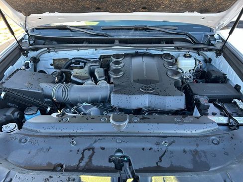 Used 2024 Toyota 4Runner TRD Off-Road Premium image 21