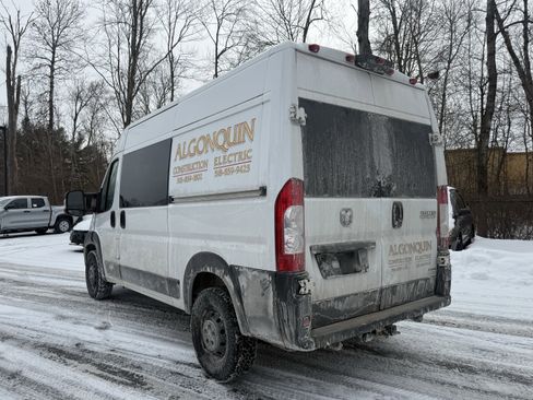 Used 2023 RAM ProMaster 1500 image 3