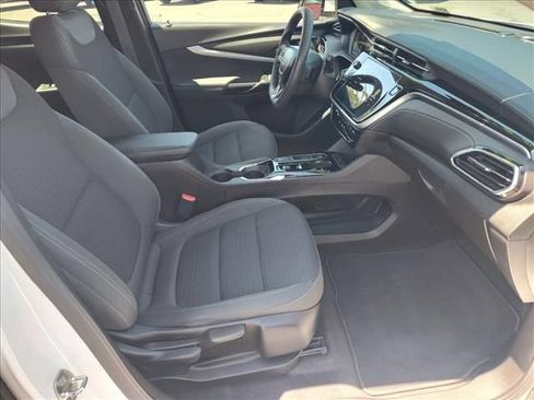 Certified 2023 Chevrolet Bolt EUV LT FWD image 13