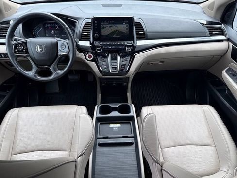 Used 2021 Honda Odyssey Elite image 12