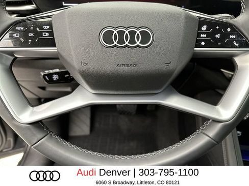 Used 2025 Audi Q5 Premium Plus w/ Premium Plus AWD/4WD image 14
