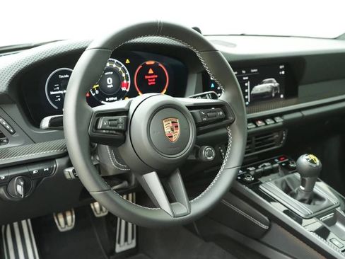 Used 2026 Porsche 911 GT3 RWD image 4