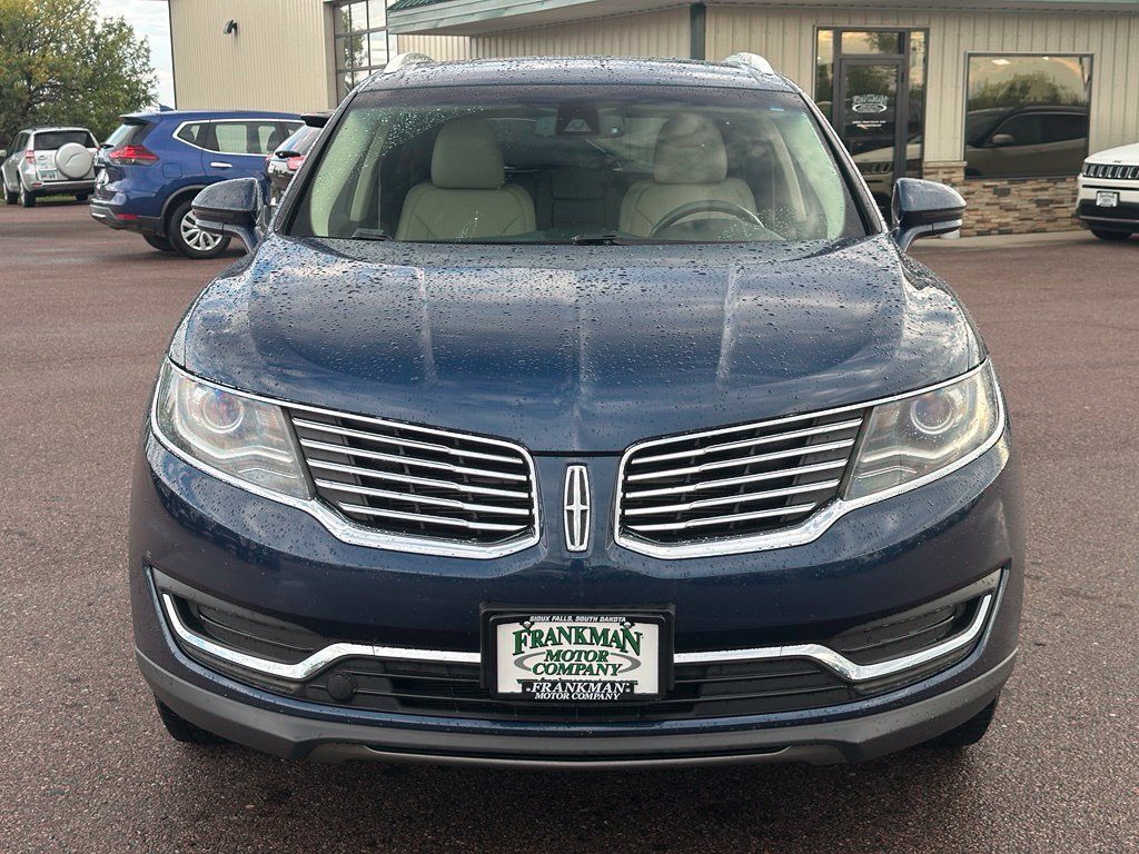 Used 2017 Lincoln MKX Select w/ Select Plus Package AWD/4WD image 36