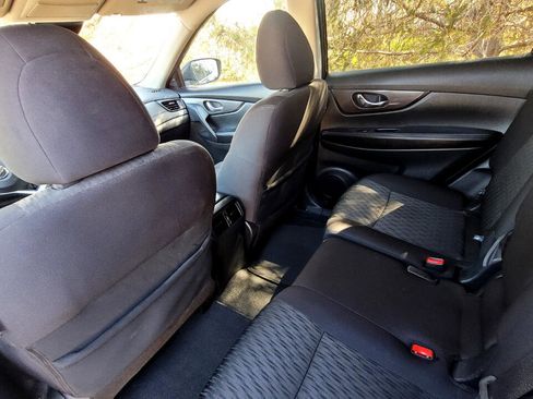 Used 2019 Nissan Rogue S w/ Special Edition Package image 20